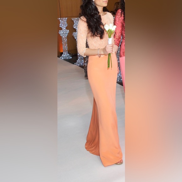 Custom made peach gown - Picture 1 of 7